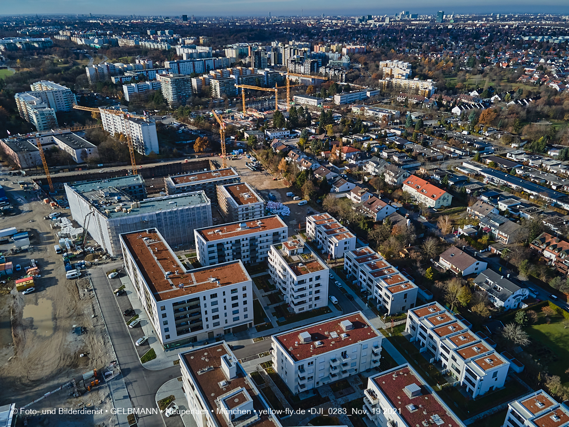 19.11.2021 - Luftbilder von der Baustelle Alexisquartier und Pandion Verde in Neuperlach 19.11.2021 - Luftbilder von der Baustelle Alexisquartier und Pandion Verde in Neuperlach